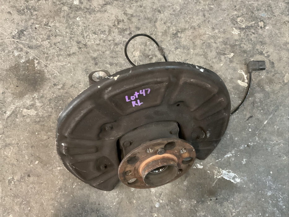 2017 MERCEDES C63 AMG W205 REAR LEFT DRIVER SPINDLE KNUCKLE HUB BEARING OEM