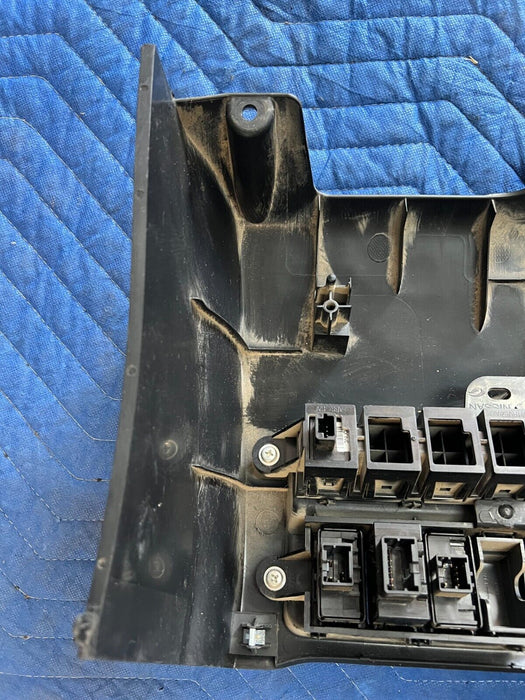 2016 2019 NISSAN TITAN XD LOWER DASH KNEE PANEL TRIM W/UNDER STEERING WHEEL TRIM