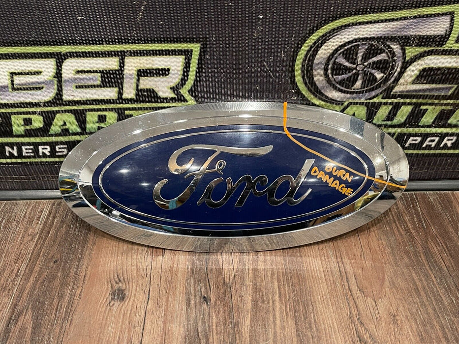 2017-19 FORD F250 F350 F450 FRONT GRILLE EMBLEM OEM (HEAT DAMAGE/READ!)