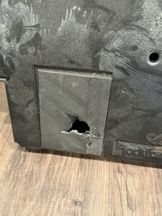 2017 NISSAN TITAN XD RESERVE ROCKFORD SUBWOOFER OEM