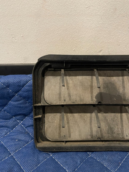 2017 NISSAN 370Z NISMO REAR PASSENGER RIGHT QUARTER PANEL VENT OEM