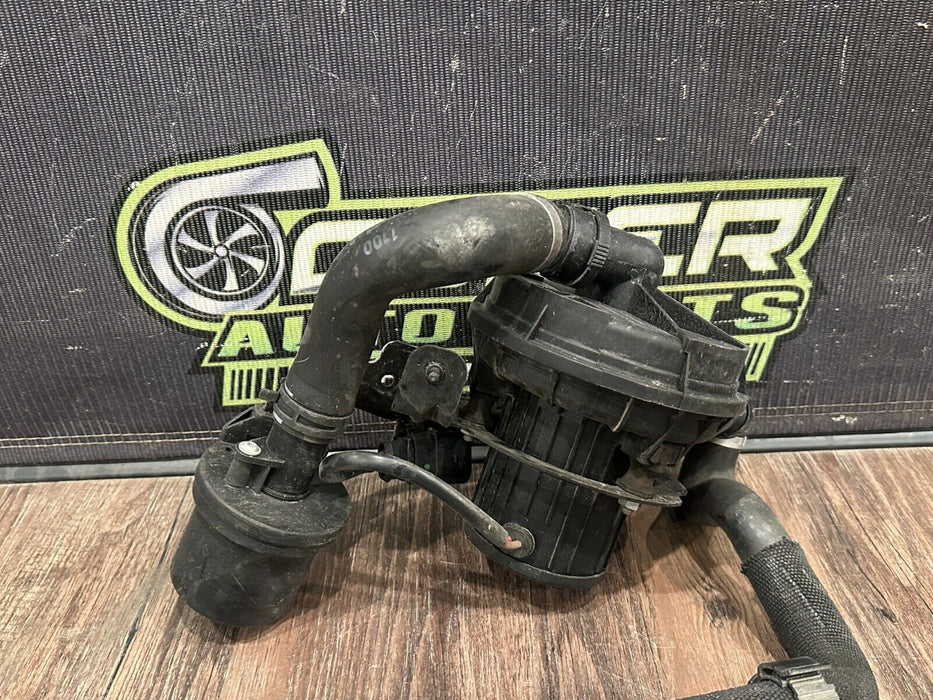 2021 AUDI R8 LEFT SECONDARY AIR INJECTION PUMP OEM 4S0 906 601 B