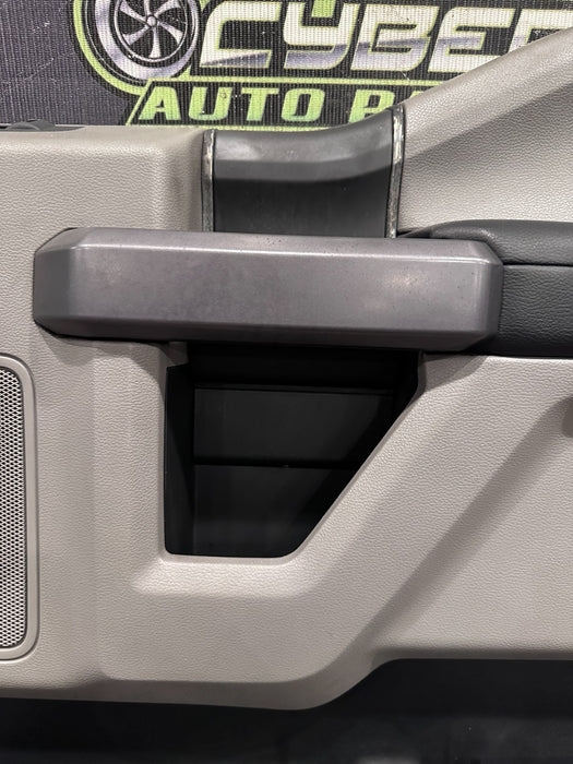 2020 FORD F250 F350 F450 XLT FRONT RIGHT PASSENGER DOOR PANEL OEM ~MINOR WEAR~