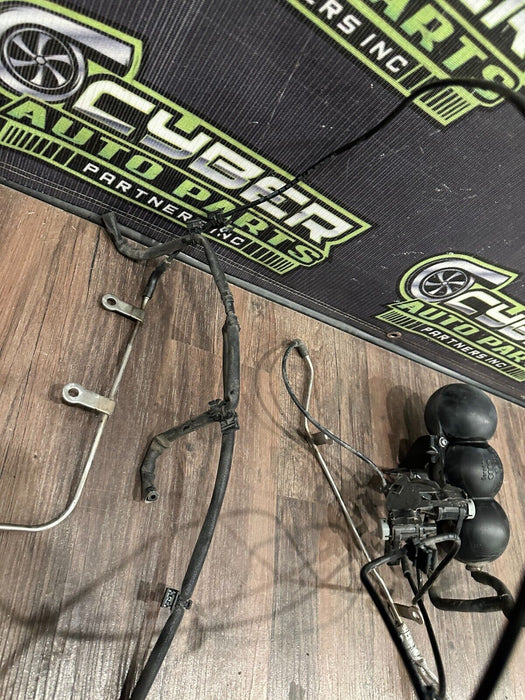 2018 AUDI R8 PLUS VACUUM PUMP RESERVOIR TANK W/ LINES OEM 420 131 541