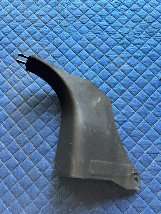 2016 2019 NISSAN TITAN XD FRONT RIGHT KICK PANEL SIDE TRIM 669007S000 ~WEAR~