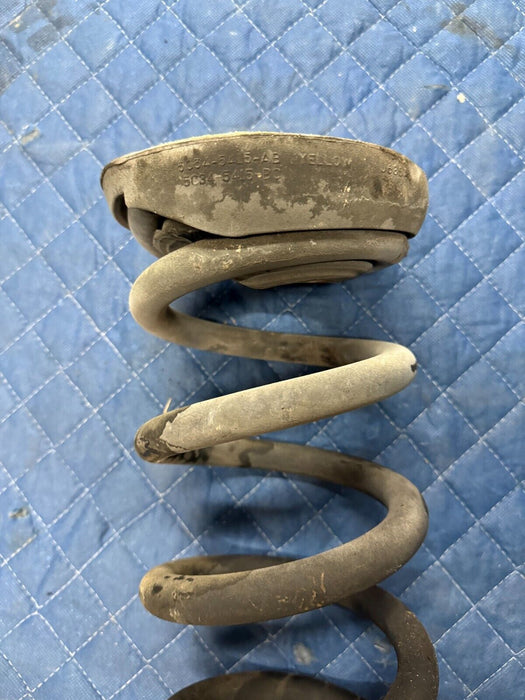 2017 2018 2019 FORD F450 PLATINUM FRONT DRIVER LEFT COIL SPRING OEM