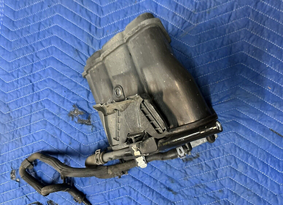 2017 AUDI R8 LAMBORGHINI HURACAN V10 FUEL VAPOR CANISTER 4S0 201 797 B 4S0201797