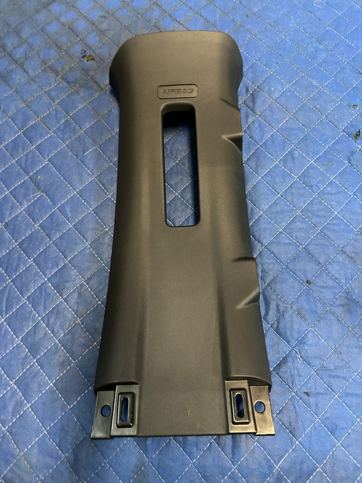 2017-2019 FORD F250 F350 F450 PLATINUM UPPER RIGHT B PILLAR OEM