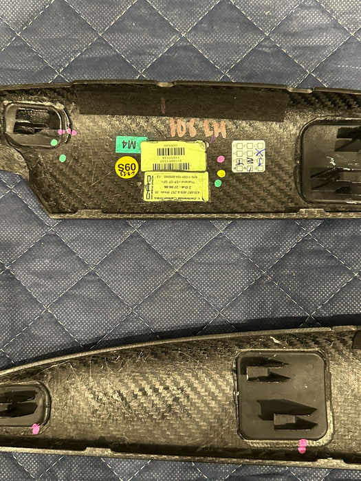 2014 AUDI R8 SPYDER LEFT RIGHT CARBON FIBER DOOR PANEL TRIM MOULDING 420 867 410