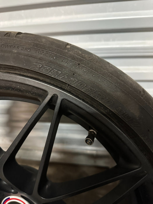 2015-2020 BMW M4 F82 REAR WHEEL RIM TIRE 10X20 666M 285/30R20 2287501 ~READ~