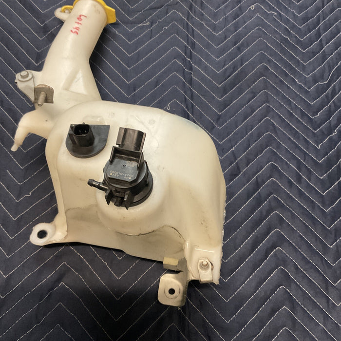 2017 CHALLENGER CHARGER SCATPACK WINDSHIELD WIPER FLUID RESERVOIR OEM