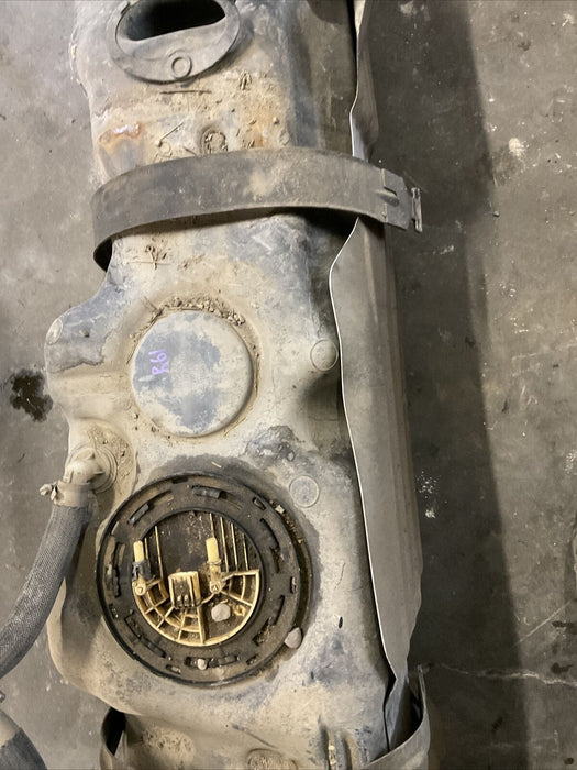 2017 RAM 2500 3500 DRW DIESEL FUEL TANK OEM W/ PUMP OEM 2013-2018