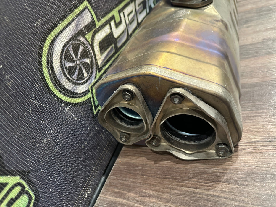 2017 2018 2019 PORSCHE 911 GT3 CENTER EXHAUST MUFFLER W/ TIPS OEM 991 111 027 90