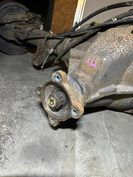 2012 RAM 3500 DUALLY DRW REAR AXLE ASSEMBLY 4X4 4.10 RATIO - LOW MILES 32,556