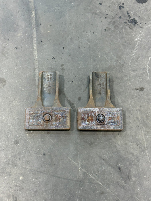 2017-2019 FORD F350 LEFT RIGHT SUSPENSION SPRING SPACER PAIR OEM