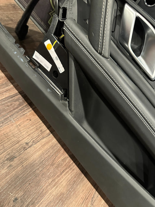 2017 AUDI R8 SPYDER PLUS RIGHT PASSENGER DOOR PANEL TRIMS OEM 4S7 867 106