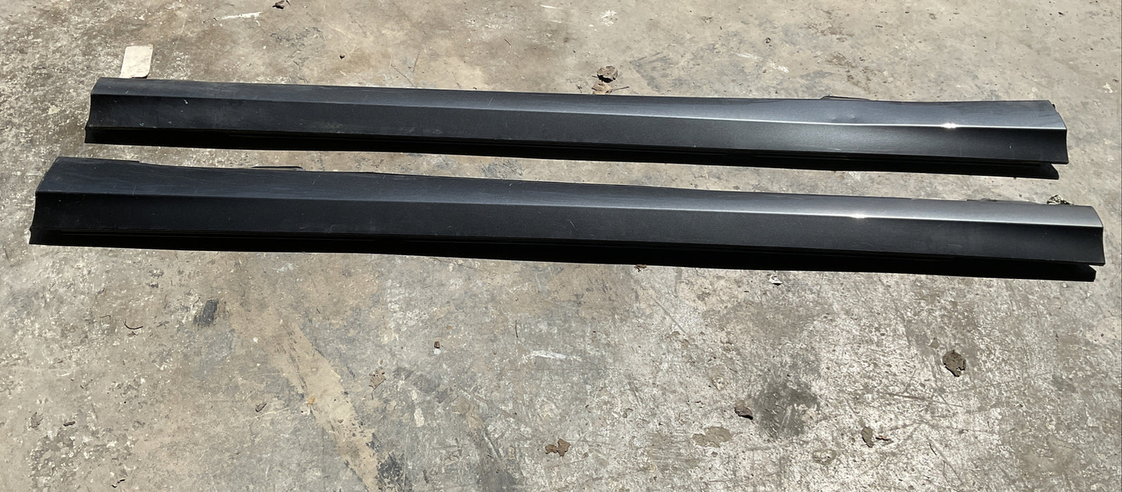 2013 MERCEDES C300 ROCKER MOULDING SIDE SKIRTS LEFT RIGHT OEM~MINOR DAMAGE~