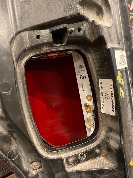 2020-2022 FORD F250 F350 F450 PASSENGER RIGHT LED TAIL LIGHT OEM *MINOR SCUFF*