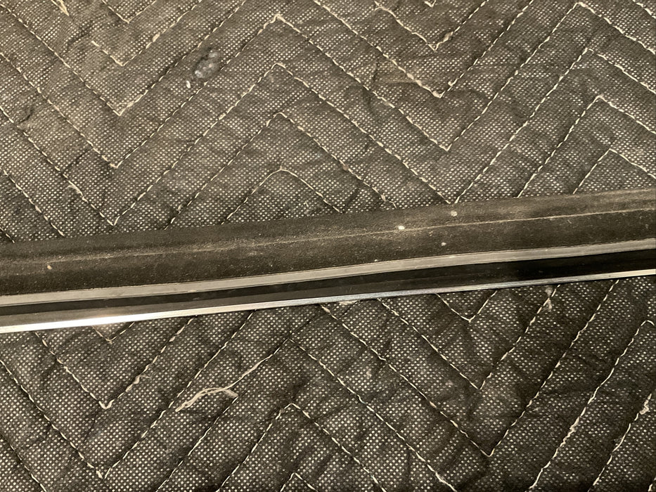 2014 MERCEDES S550 REAR LH DRIVER DOOR WINDOW BELT MOLDING OEM~MINOR SCRATCHES~