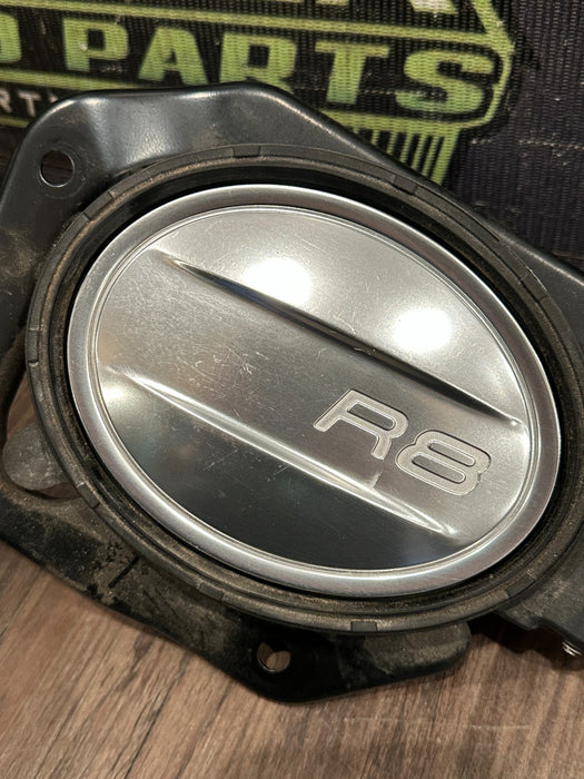 2017 AUDI R8 FUEL GAS CAP LID HOUSING ASSEMBLY OEM