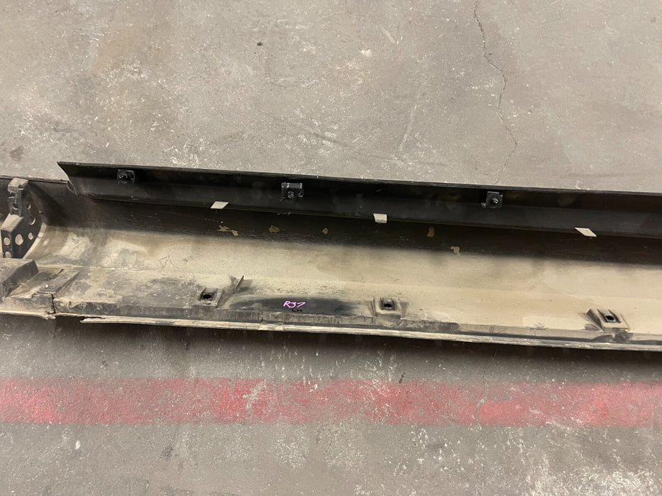 2013 INFINITI G37S CONVERTIBLE DRIVER LEFT SIDESKIRT BLACK OEM 2009-2015 Q60