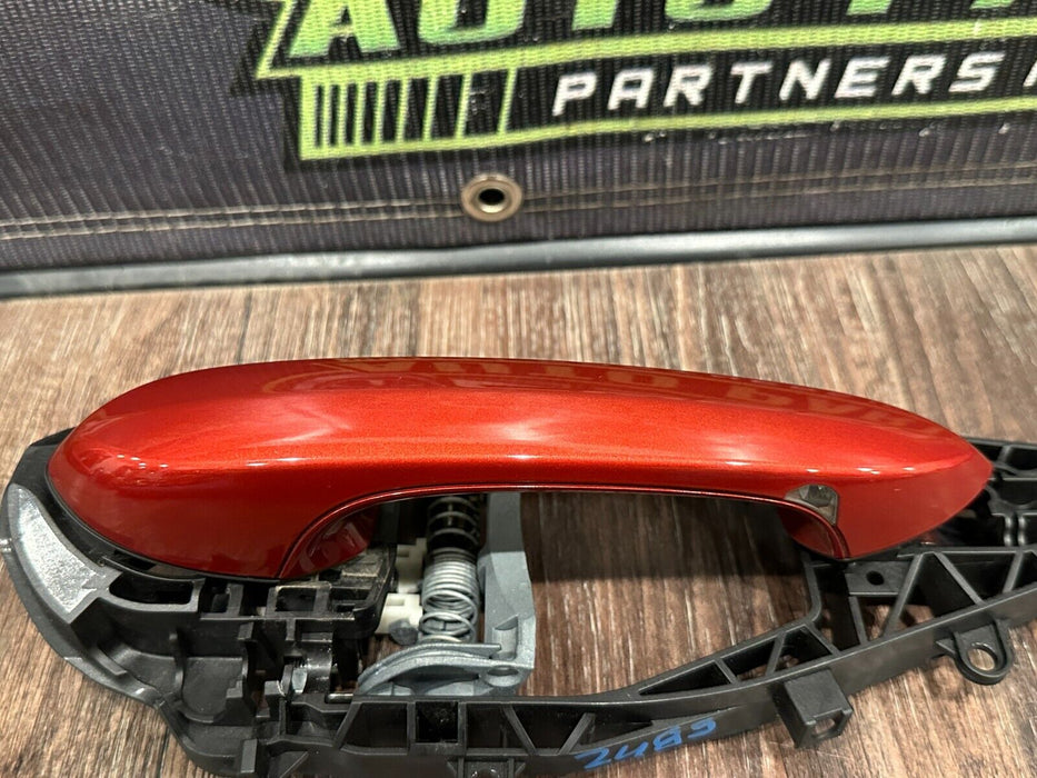 2020 BMW M8 COMP FRONT PASSENGER RIGHT DOOR HANDLE OEM MOTEGI RED METALLIC - C3K