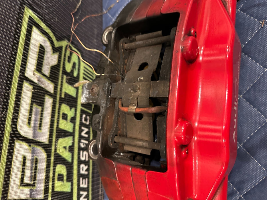 2021 AUDI R8 REAR RIGHT RED CARBON CERAMIC BRAKE CALIPER OEM ~READ!!~