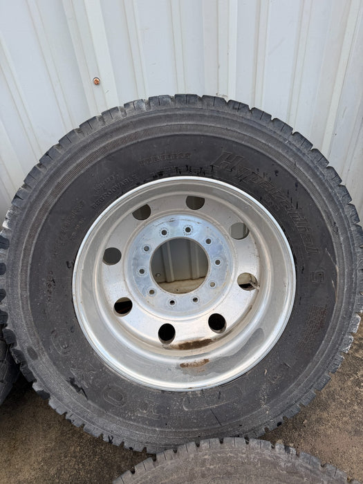(4) FORD F450 REAR 10X225 2 STEEL 2 ALUMINUM WHEELS TOYO 265/70R19.5