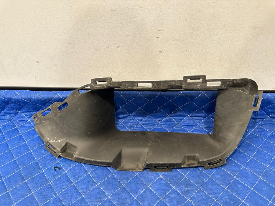 2017 MERCEDES-BENZ C63 AMG CONV FRONT BUMPER PASSENGER RIGHT SIDE AIR DUCT OEM