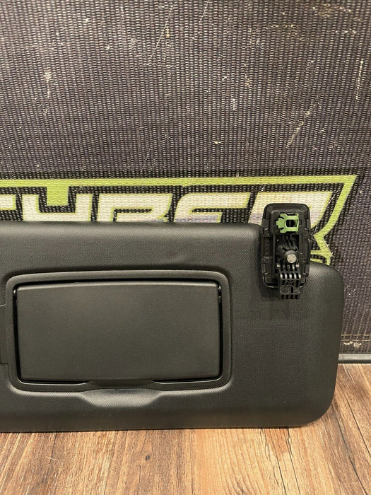 2015 MERCEDES BENZ C63S AMG FRONT LEFT RIGHT SUN VISOR / SUN BLOCKERS OEM *DENT*