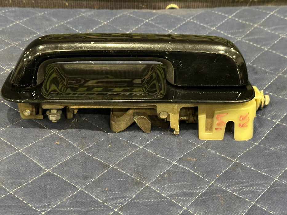 2017-2019 FORD F250 F350 F450 REAR RIGHT DOOR HANDLE OEM BLACK PEARL G1 *FLAW*