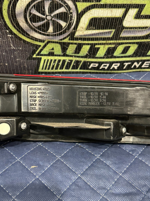 2015 JAGUAR F TYPE R LEFT DRIVER SIDE LED TAIL LIGHT LAMP EX53 13405 BD