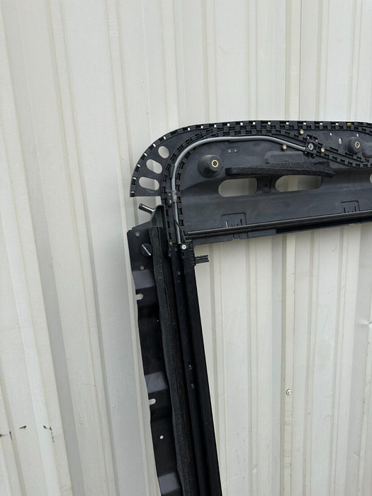 2017 2018 2019 FORD F250 F350 F450 PLATINUM TWIN PANEL MOONROOF FRAME OEM