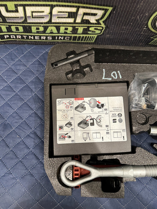 2014 AUDI R8 SPARE TIRE TOOL JACK CARRIER KIT OEM 420 864 501