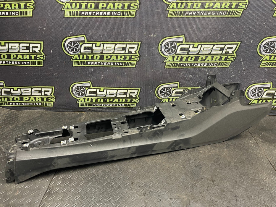 2017 AUDI R8 CENTER CONSOLE ASSEMBLY OEM 2018