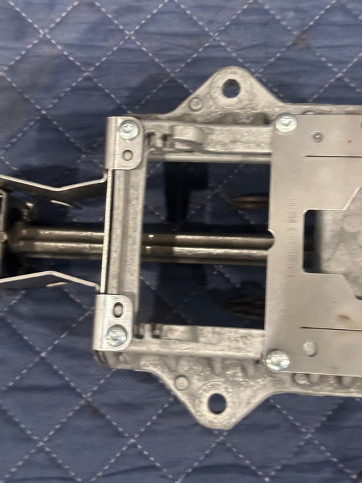 2012 AUDI R8 POWER STEERING COLUMN TRIM LEVER SHAFT 423419501C 423 419 501 C