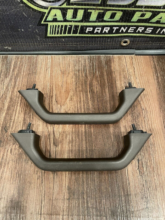 2017-2019 FORD F250 F350 KING RANCH LEFT RIGHT GRAB HANDLES OEM *SCUFFS/WEAR*