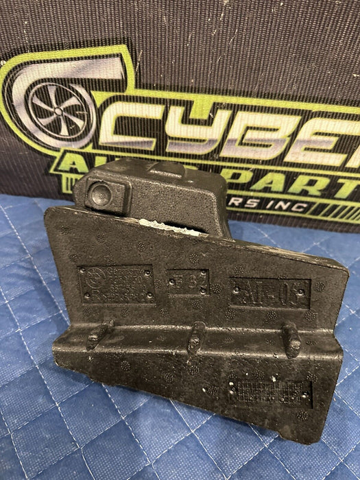 2020 BMW M4 F82 LEFT RIGHT FOAM CRASH PAD FOR DOOR OEM 7370728 7370730 587455