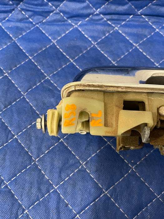 2017-2019 FORD F250 F350 F450 REAR LEFT PEARL WHITE W/ CHROME DOOR HANDLE OEM