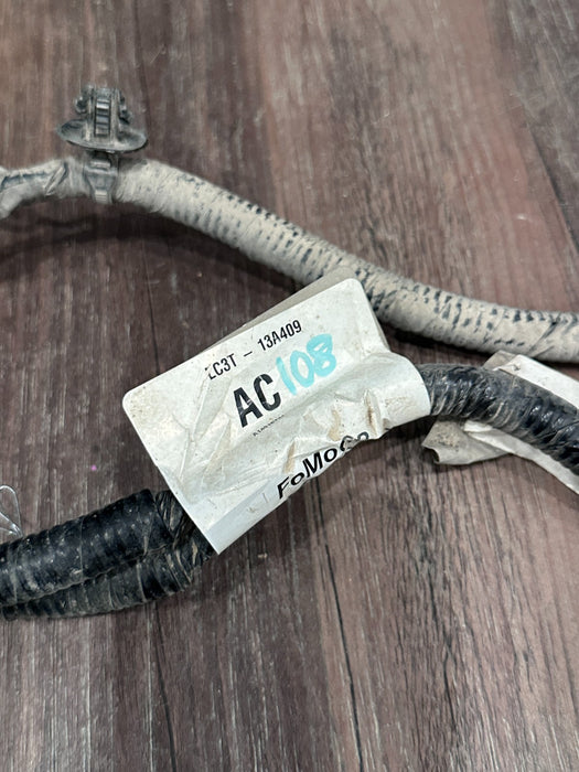 2020-2022 FORD F450 DUALLY BED TAIL LIGHT WIRING HARNESS OEM LC3T-13A409-AC