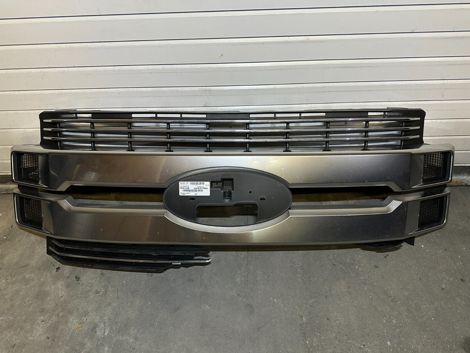 2017 2018 2019 FORD F250 F350 F450 LIMITED FRONT GRILLE OEM~DAMAGE~