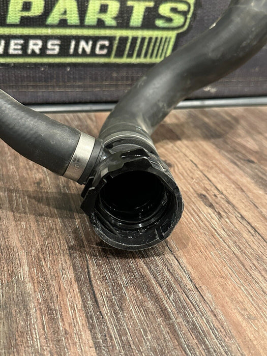 2020 BMW M4 F82 UPPER LEFT RADIATOR COOLANT HOSE OEM 11-53-7-848-501