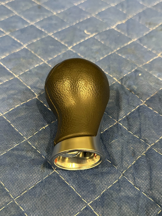 2013 NISSAN 370Z SPORT 6 SPEED MANUAL SHIFTER SHIFT KNOB OEM