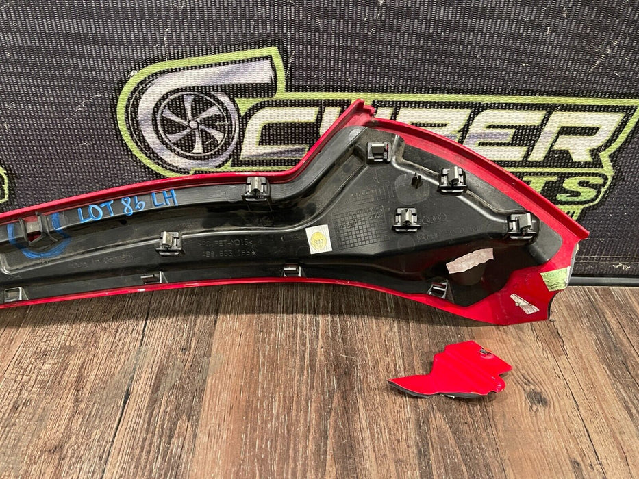 2017-18 AUDI R8 PLUS LEFT DOOR QUARTER PANEL TRIM OEM 4S8 853 165 *REPAIRABLE!*