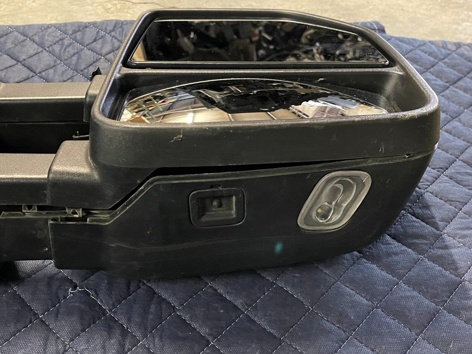 2017-2019 FORD F250 F350 F450 PASSENGER RIGHT SIDE TOWING MIRROR OEM *DAMAGED*