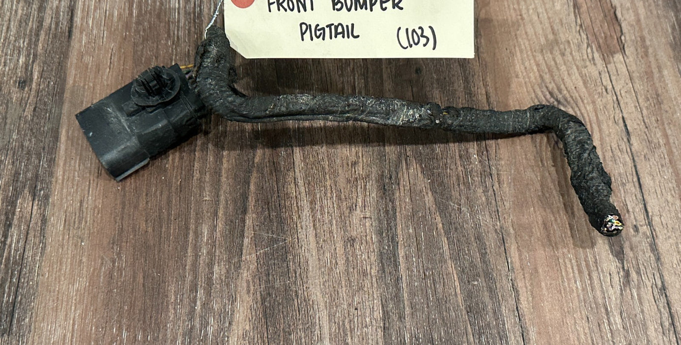 2023-2024 FORD F250 FRONT BUMPER PIGTAIL OEM *COSMETIC BURN*
