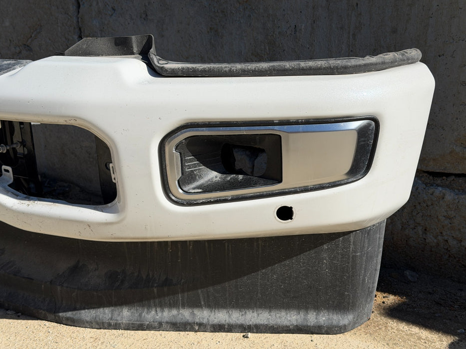 2023 2024 2025 2026 FORD F250 F350 PLATINUM STAR WHITE FRONT BUMPER ASSEMBLY OEM