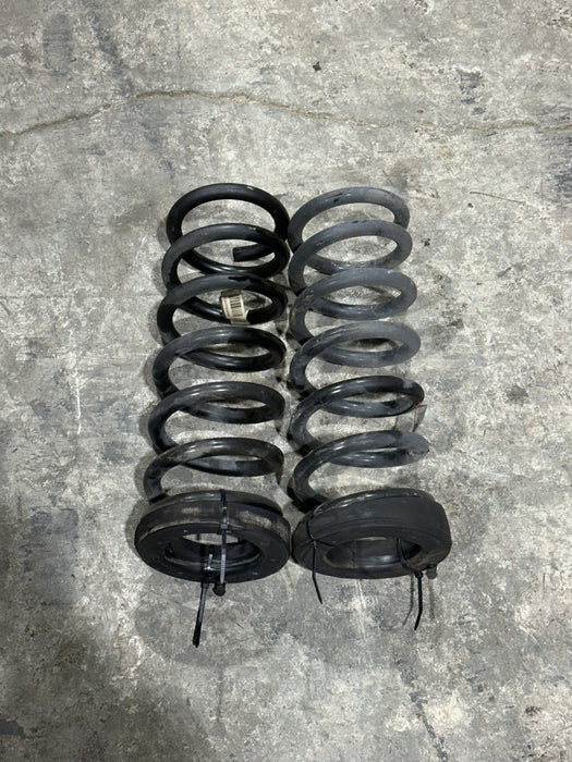 2021 RAM 2500 LARAMIE REAR LEFT RIGHT COIL SPRINGS OEM