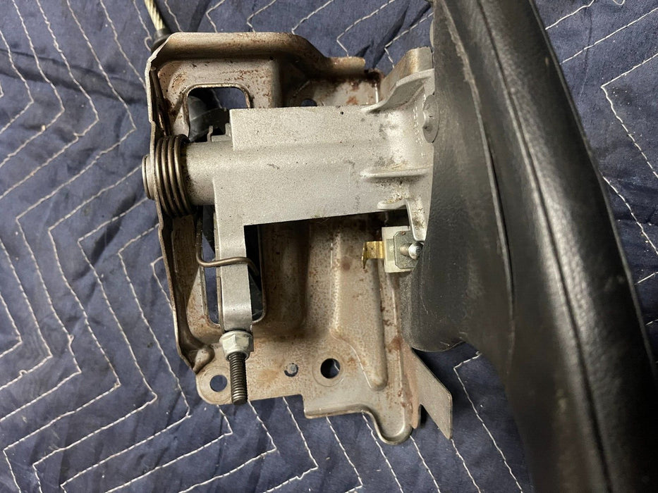 2009-2020 NISSAN 370Z LEATHER EMERGENCY E BRAKE HANDLE LEVER *SCRATCHES*