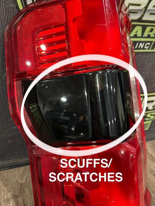 2023-2024 FORD F350 DRIVER LEFT HALOGEN TAIL LIGHT OEM *READ/SCUFFS*